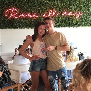 Meet your Posher, Brooke